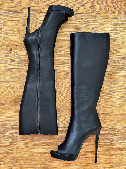 ESSEN LEATHER CZARNY