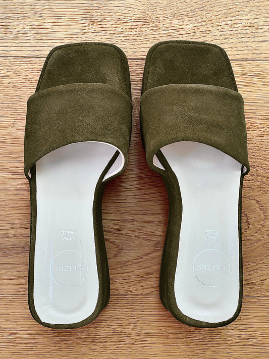 CONNIE ZAMSZ KHAKI