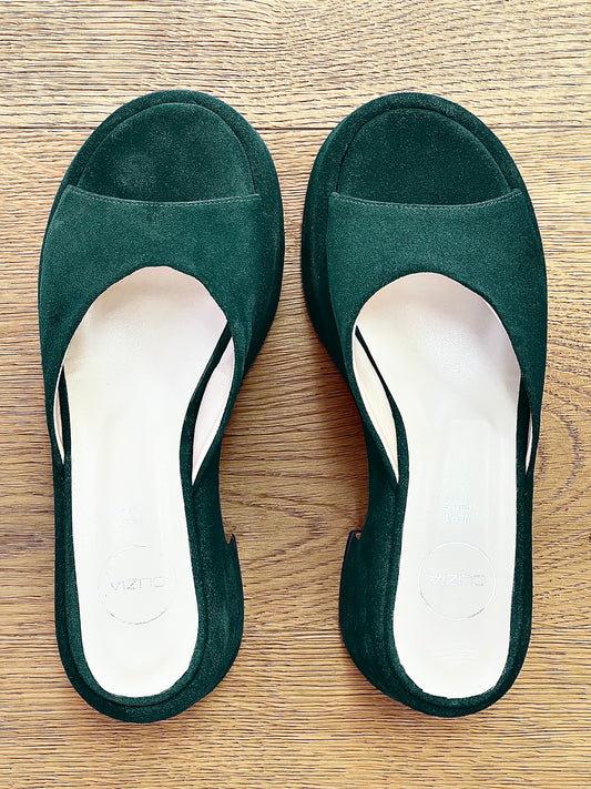 JACKIE SUEDE BOTTLE