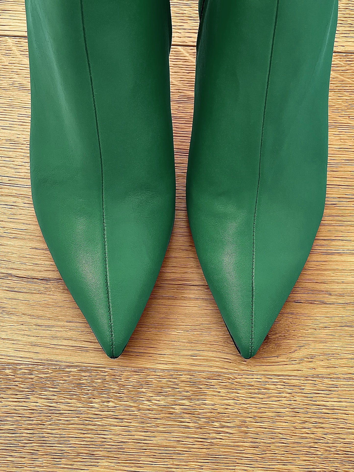 BORN GREEN LEATHER
