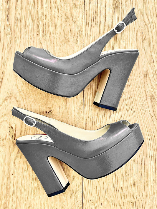 HELLEN LEATHER SZARY