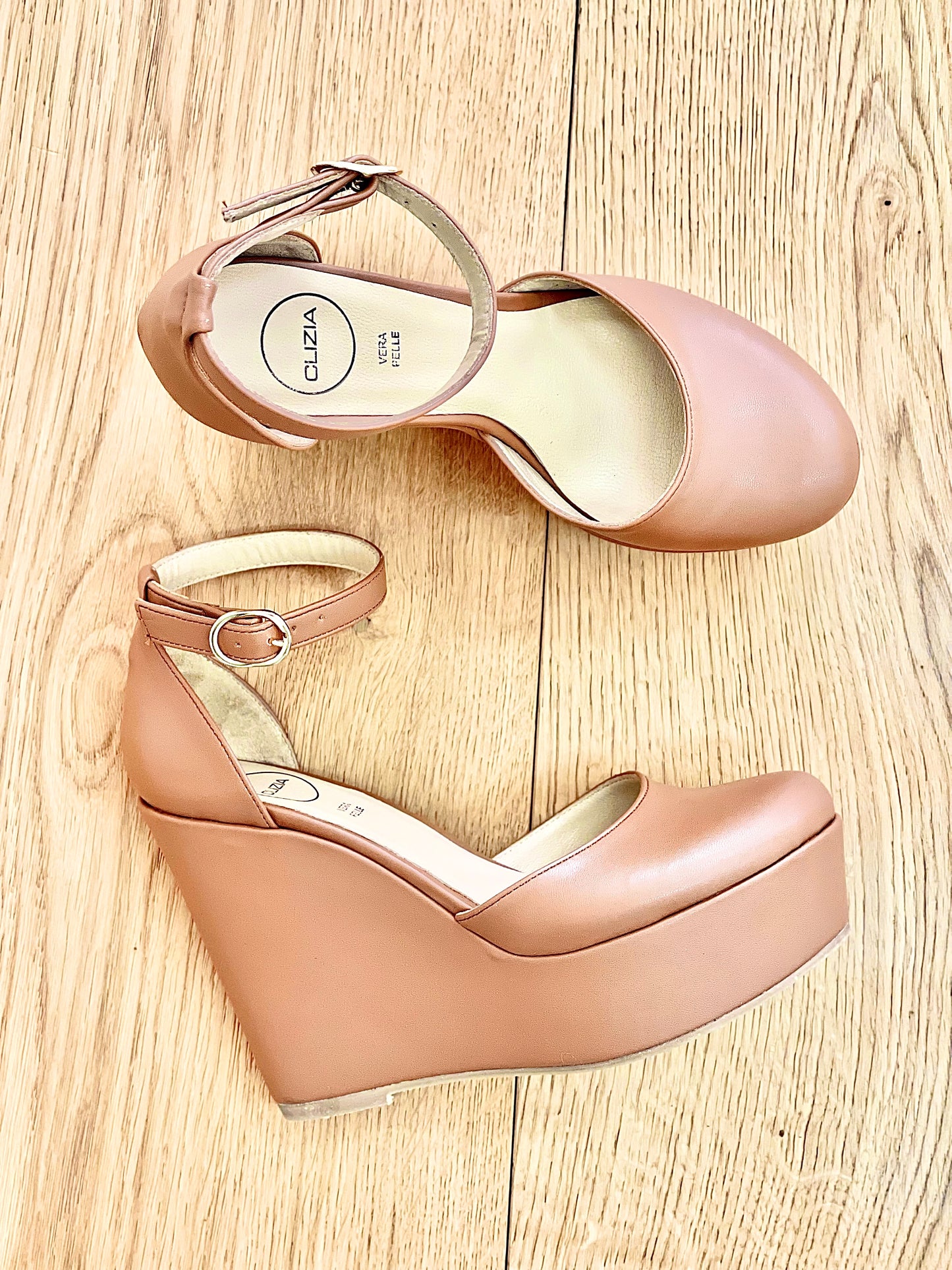 ROXI LEATHER