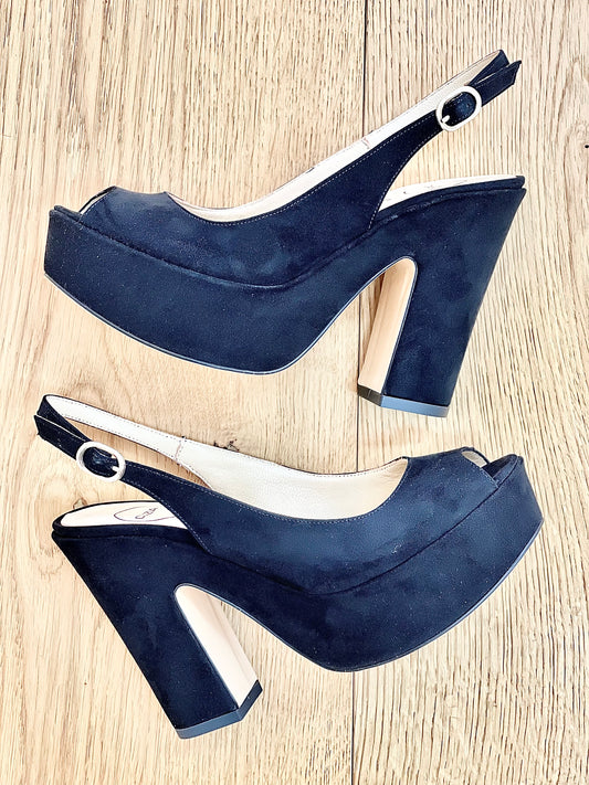 HELLEN SUEDE BLACK