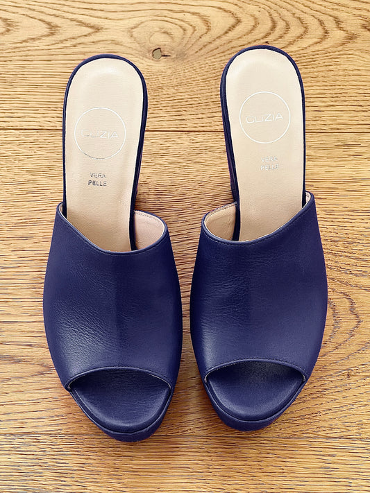 EMMA BLUE LEATHER