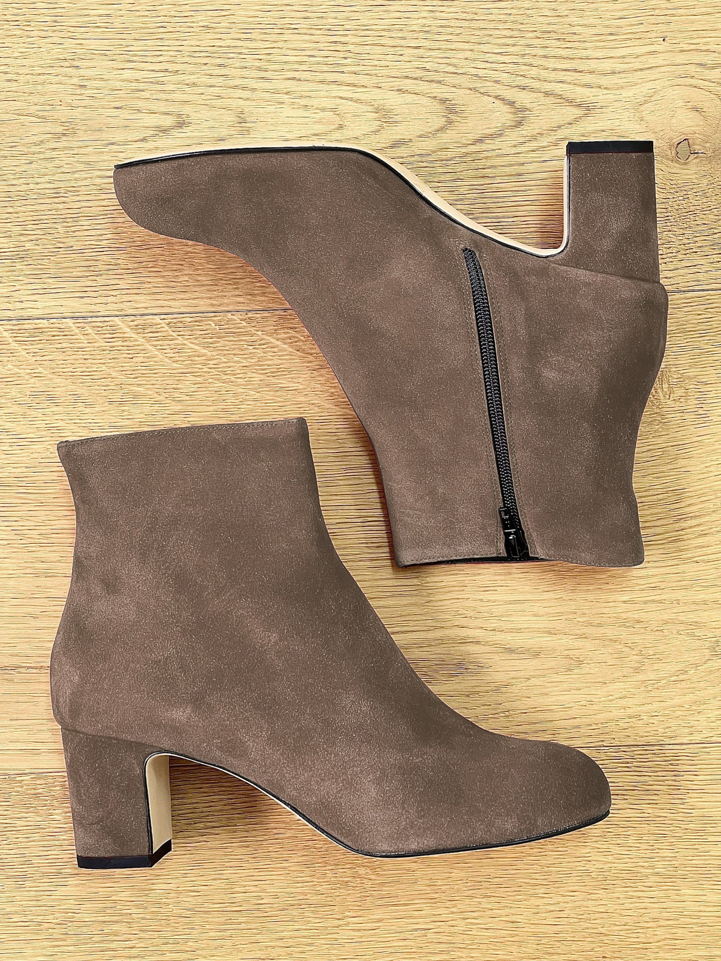 LUCAS SUEDE TAUPE