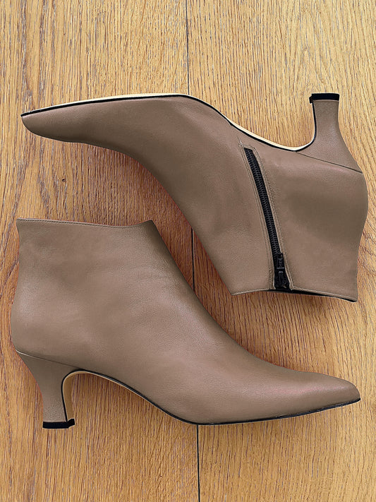 NICK LEATHER TAUPE