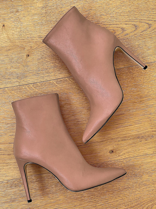 COURO NATO NUDE