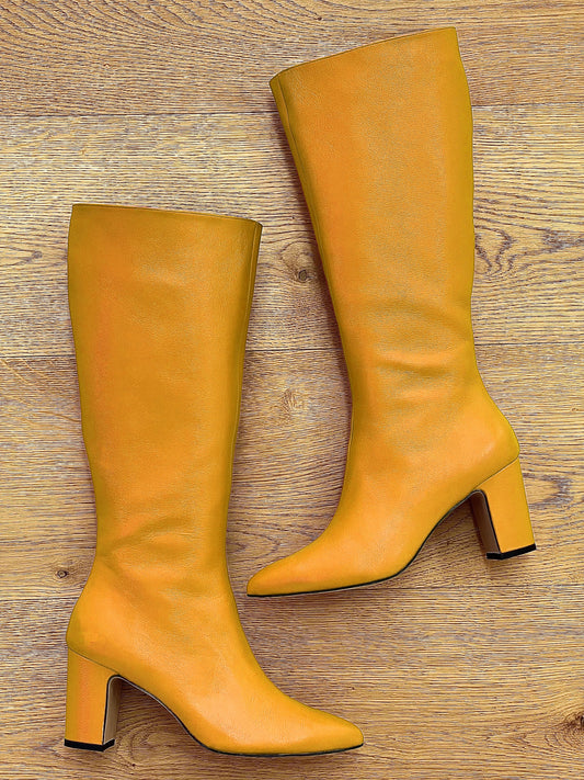 MARCA DE COURO OCRE