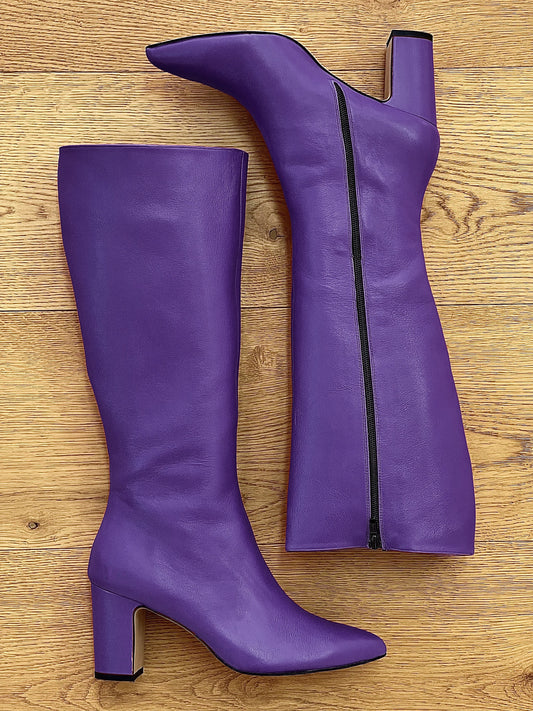 MARCA DE COURO ROXO