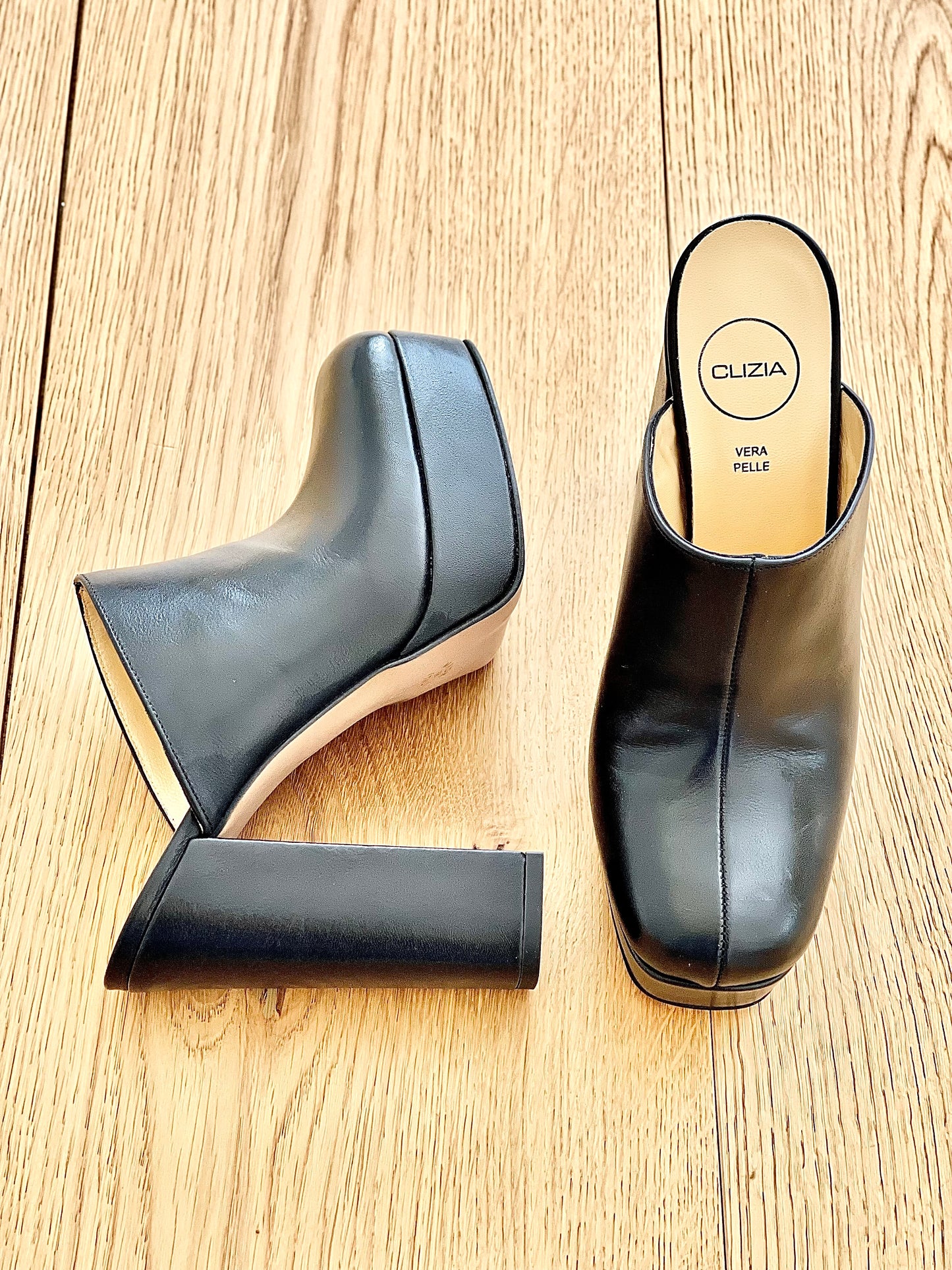 ELVIRA LEATHER PRETO
