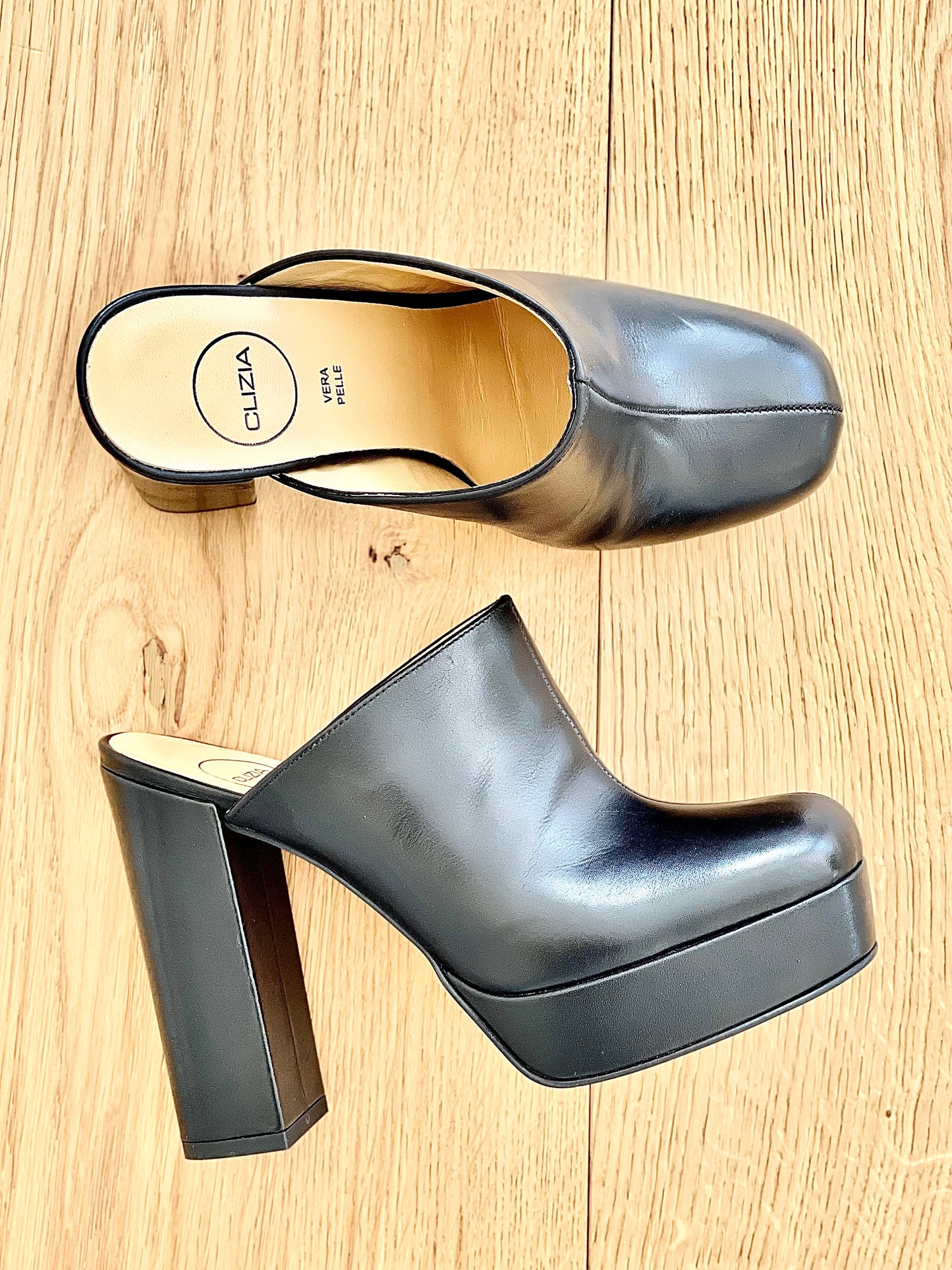 ELVIRA LEATHER PRETO