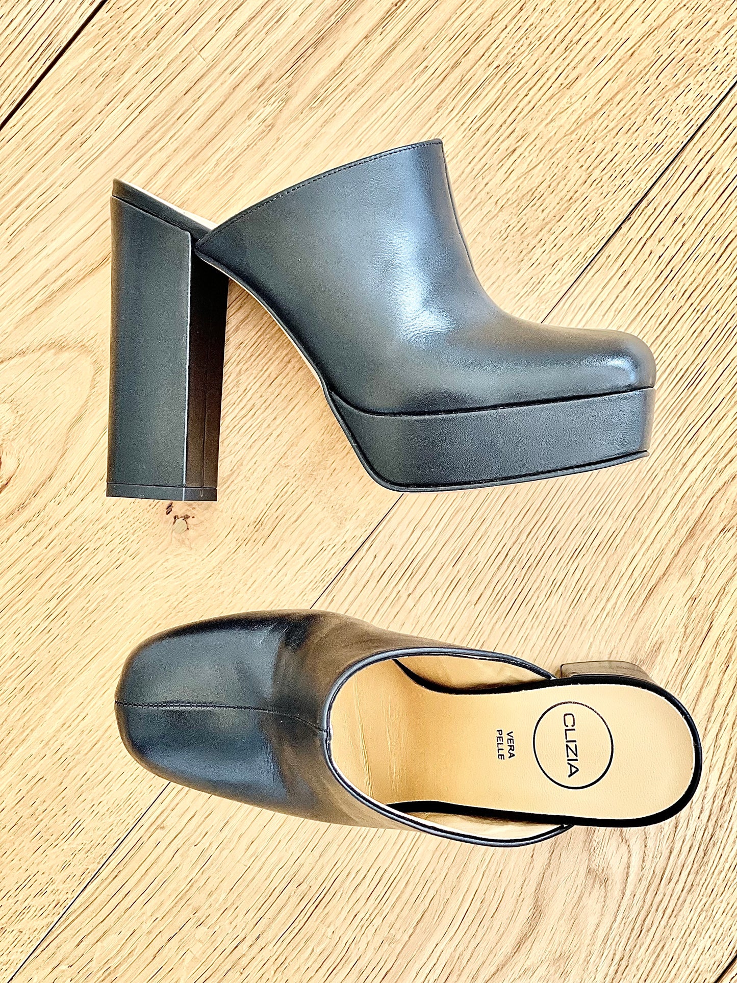 ELVIRA LEATHER PRETO