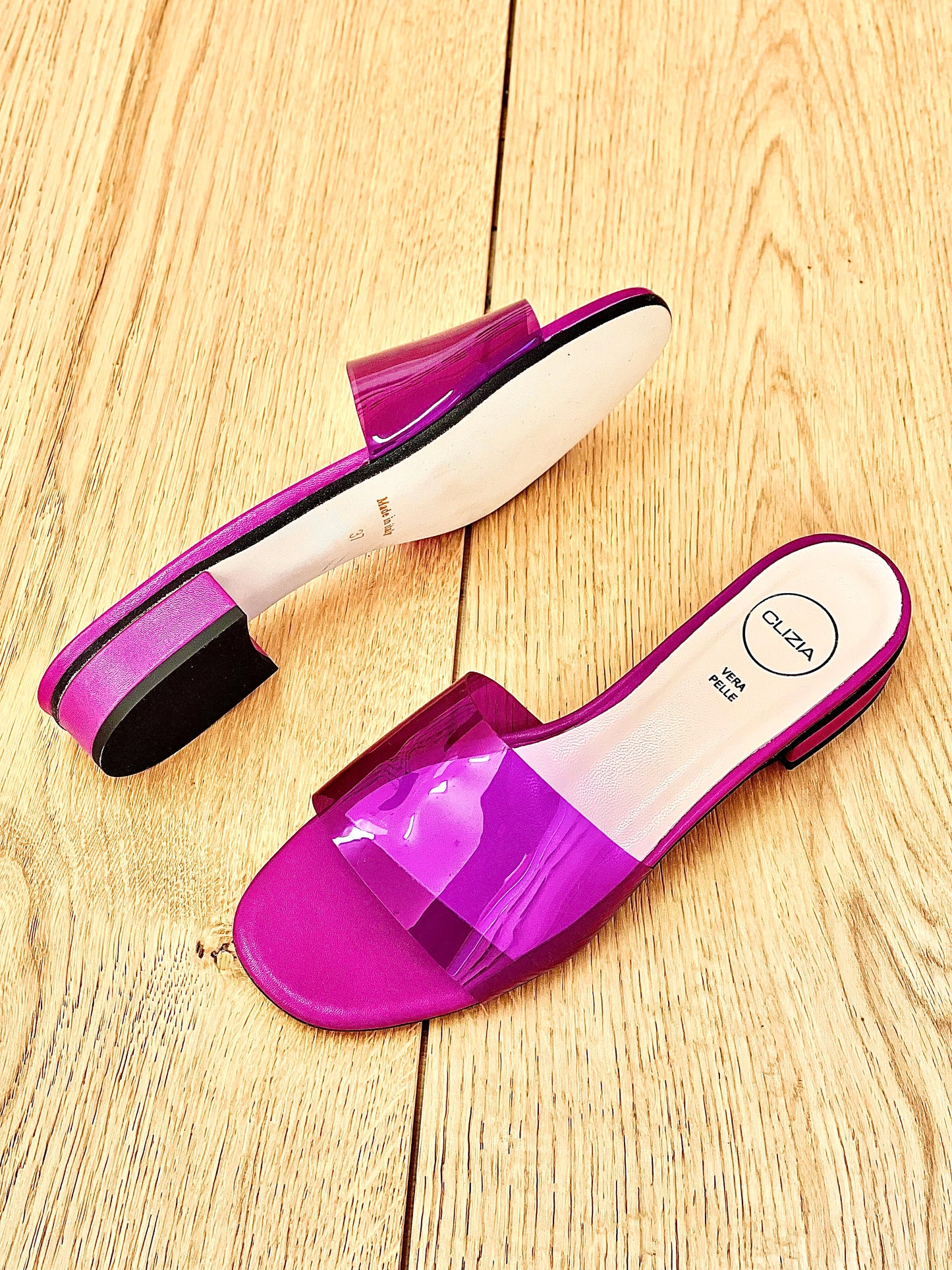 MANHATTAN PVC FÚCSIA