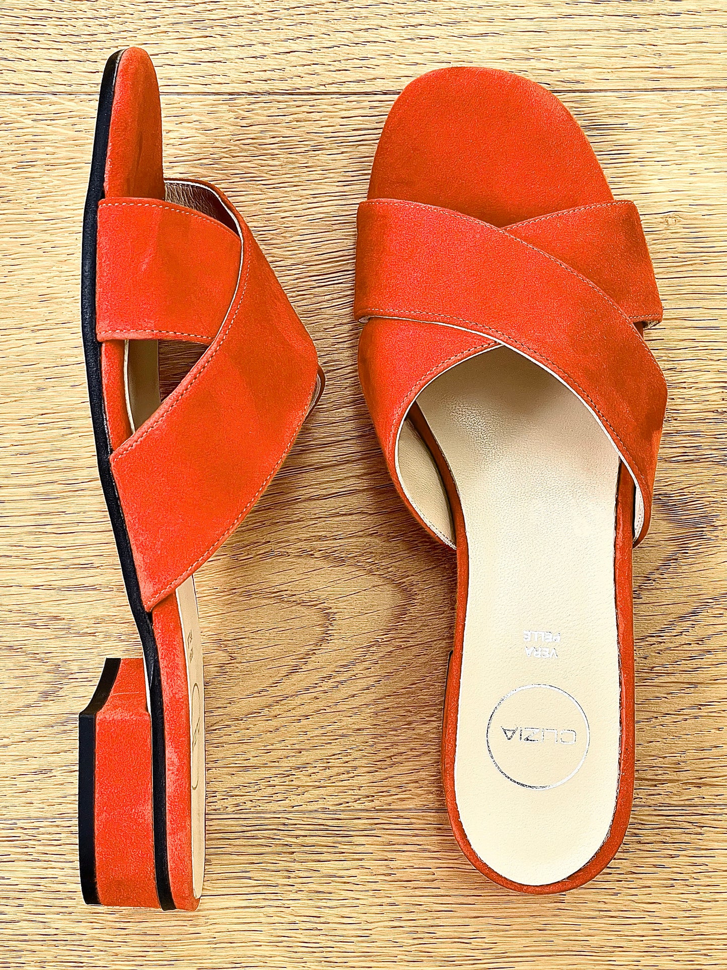 URIEL SUEDE PORTOCALIU