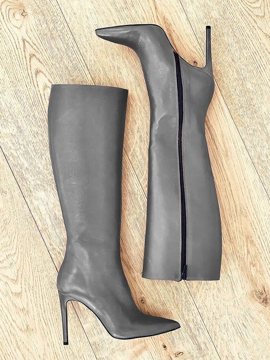 KELLY PIELE GRI