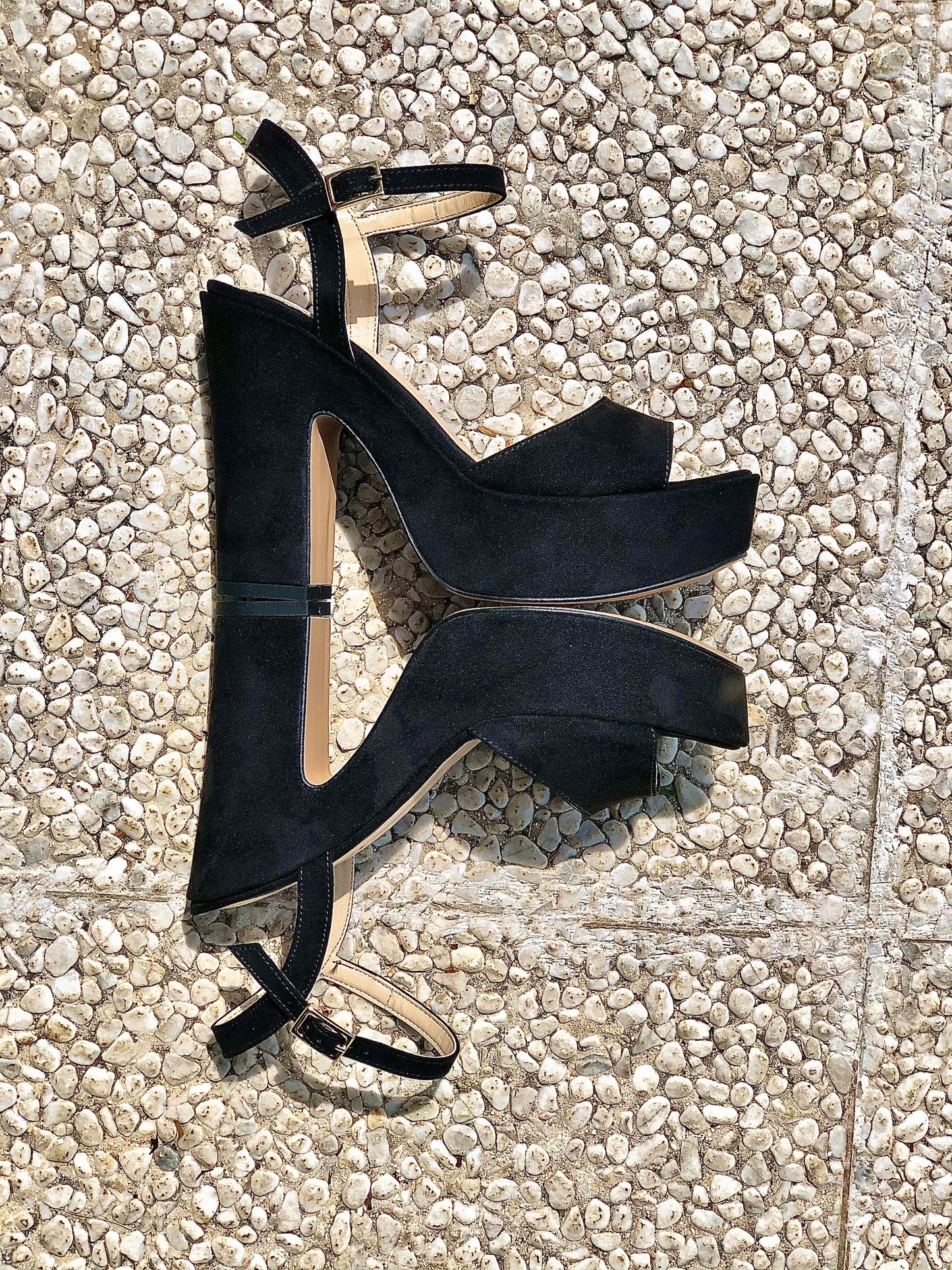 ANITA DIN PIELE DE CĂPRIU NEGRU