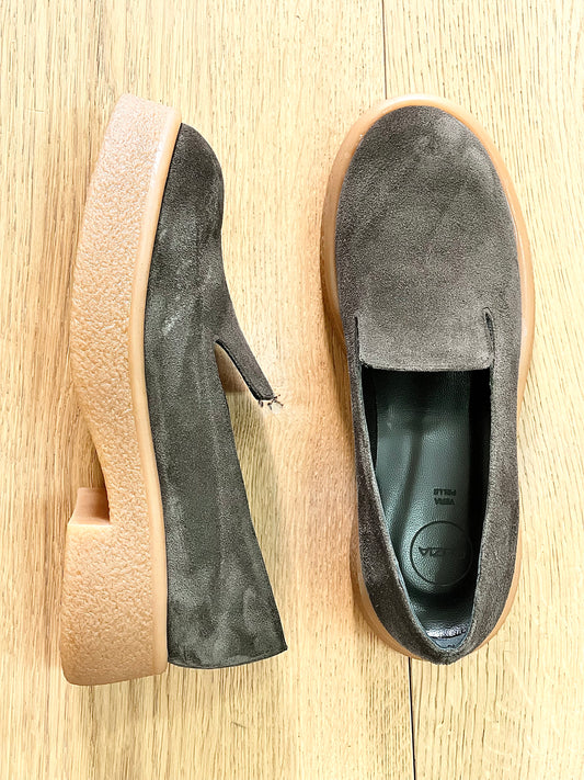 ZENO SUEDE KAKI