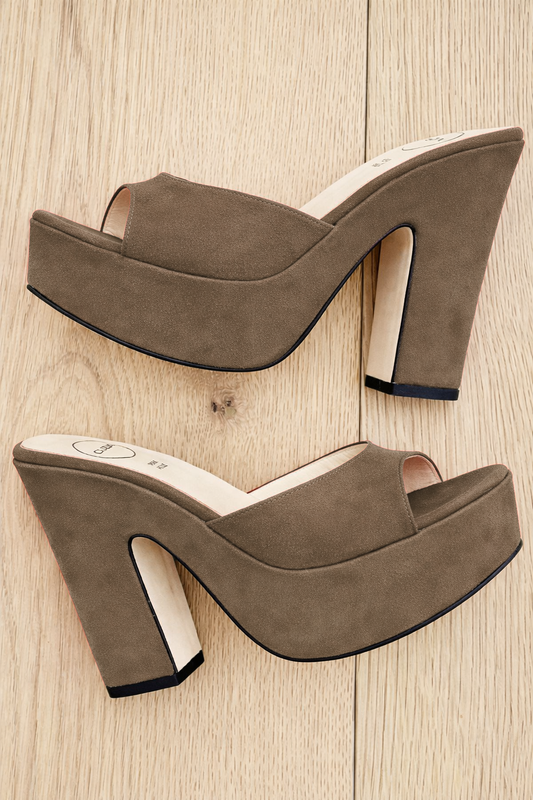 LIPSEY Z JELENICE, FARBA TAUPE