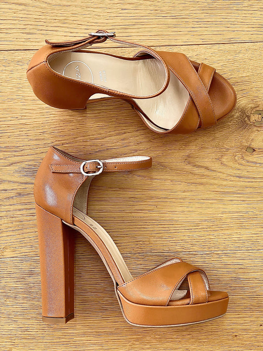 BRAIS LEATHER