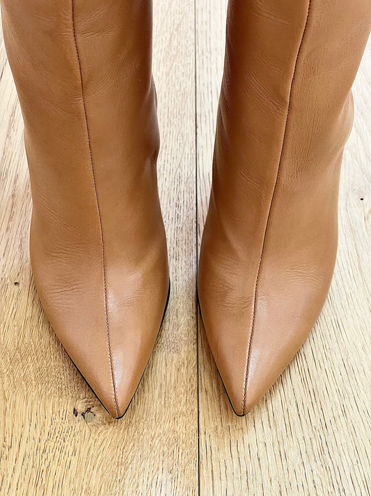 JUANA LEATHER