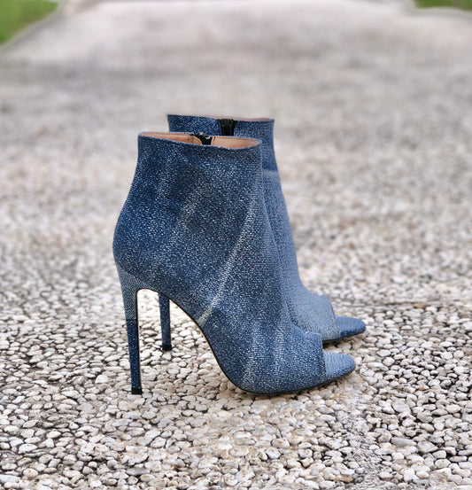 PARIS JEANS