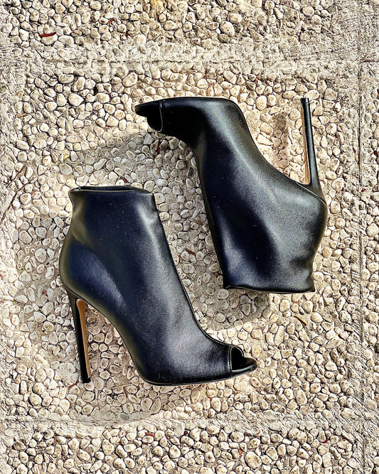 MALLOW BLACK