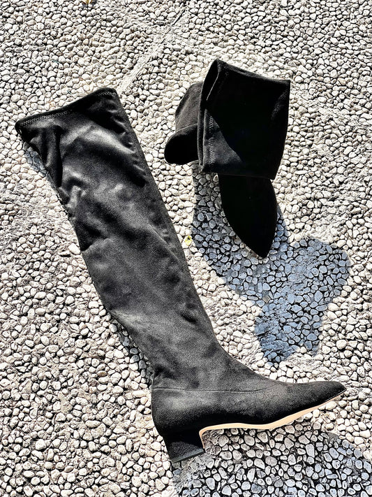 XO BLACK SUEDE