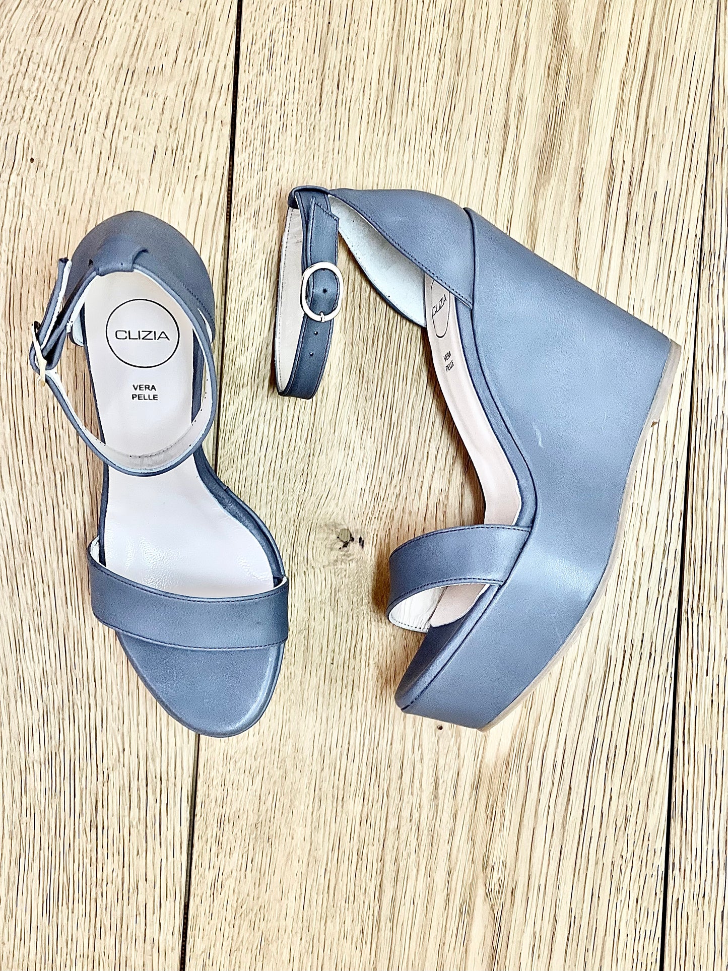 TARIFA GREY
