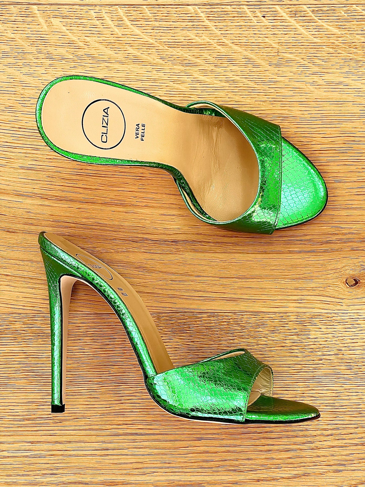 INES GREEN LAM