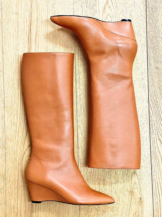 SYDNEY LEATHER