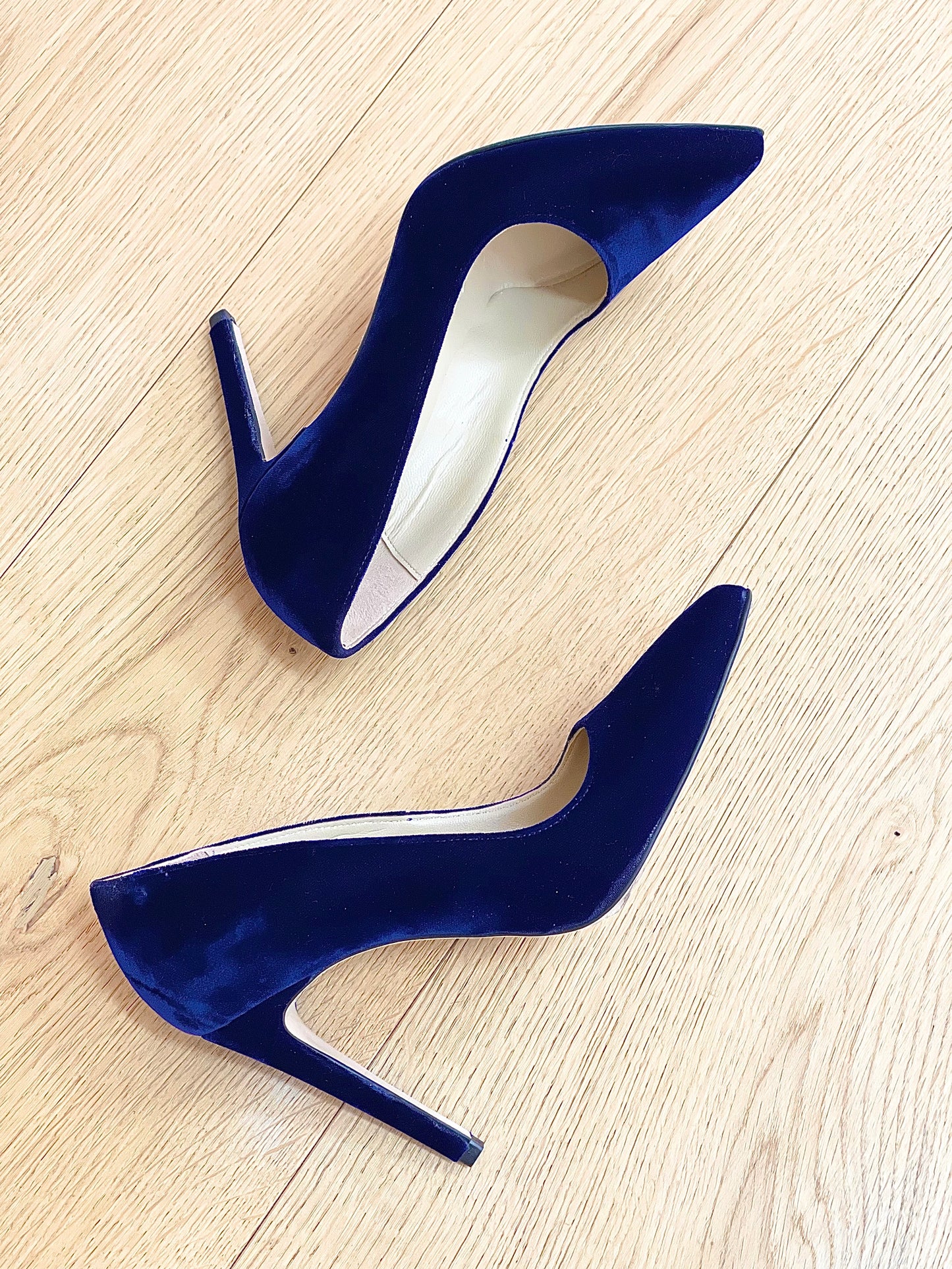NOE BLUE VELVET
