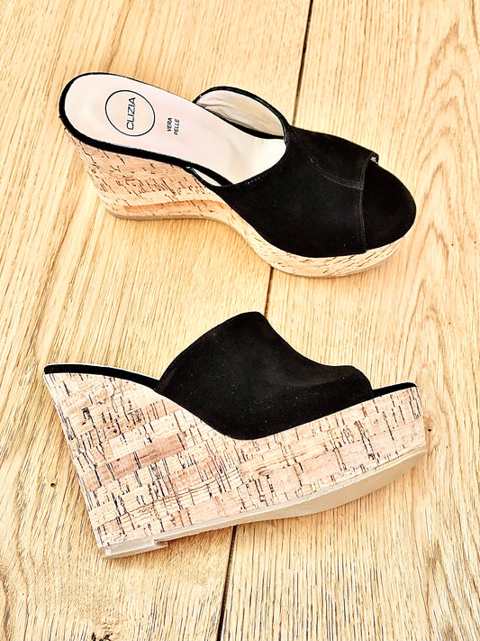 MIAMI BLACK SUEDE