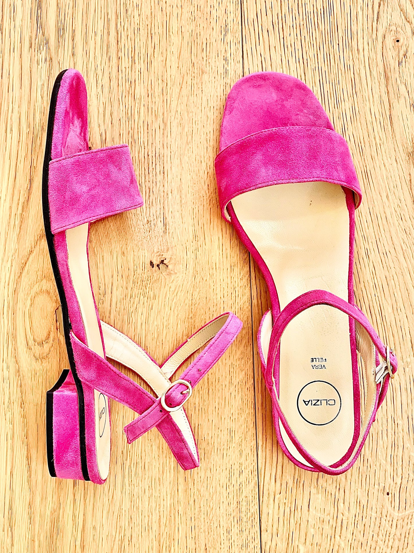 BROOK SUEDE FUCHSIA