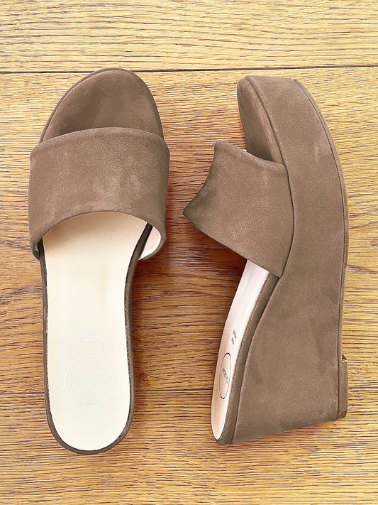ARON MOCKA TAUPE