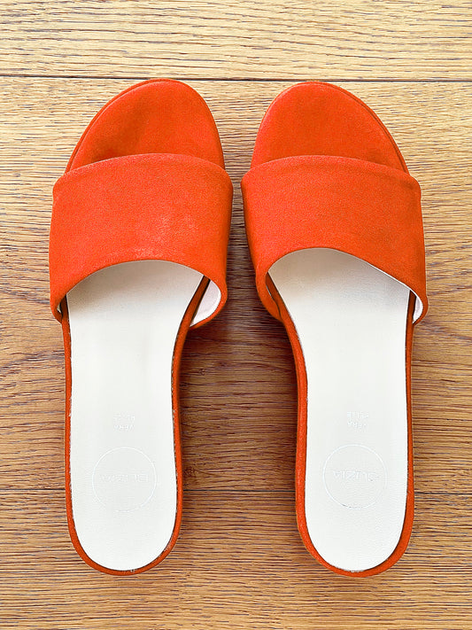 ARON MOCKA ORANGE