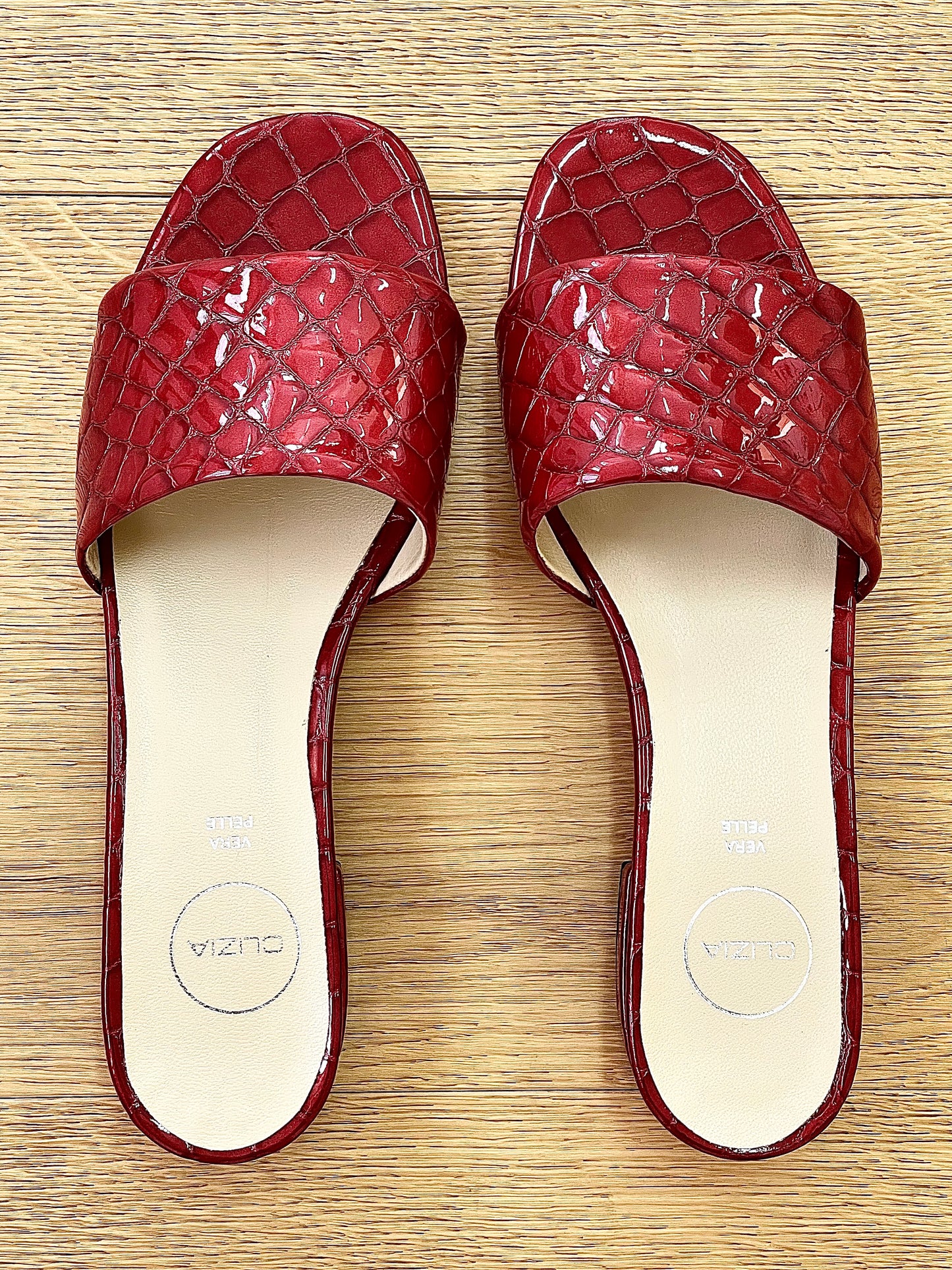 MANHATTAN COCONUT RED