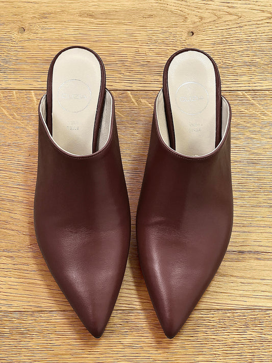GABRY BRUNT LÄDER
