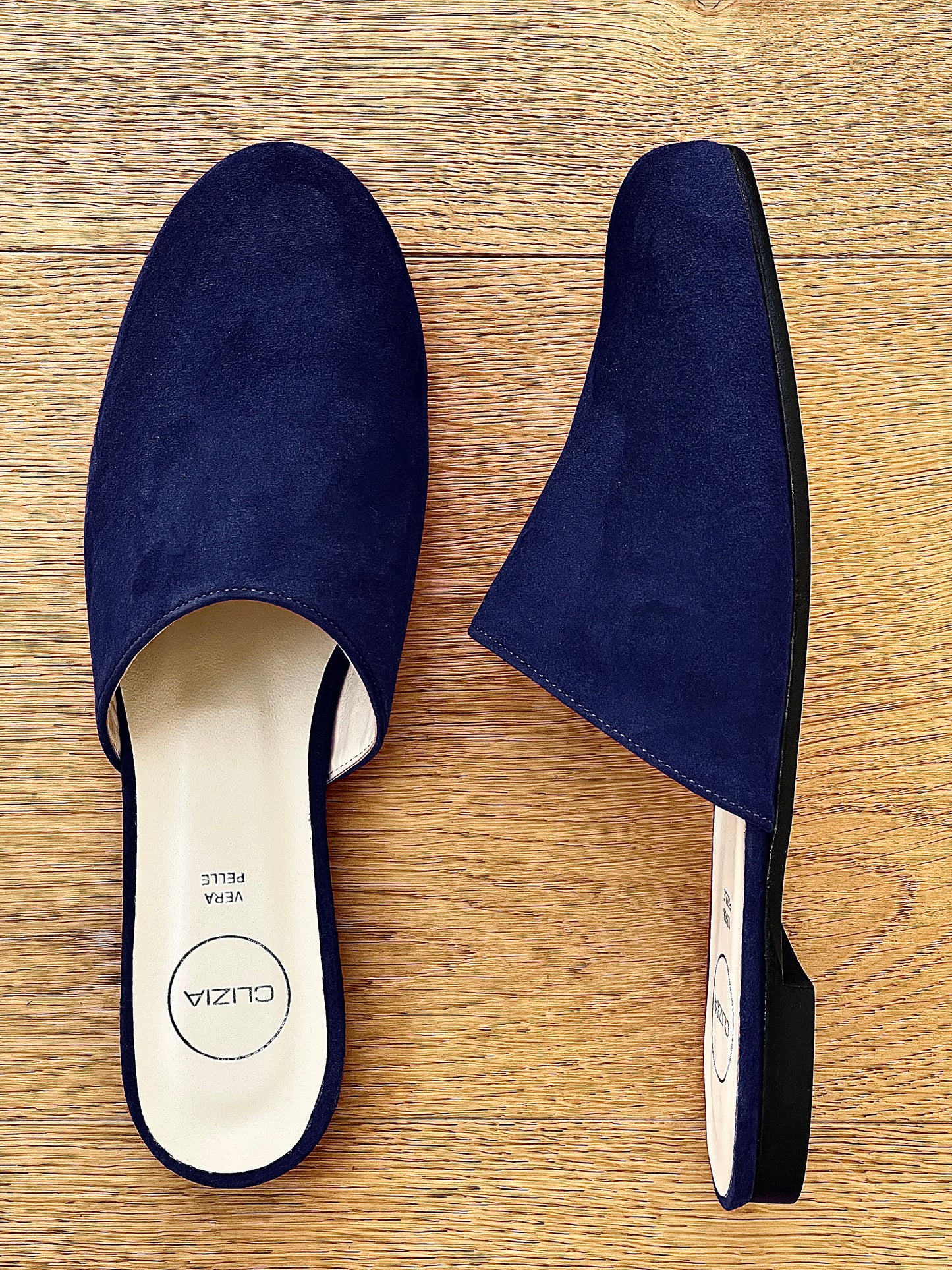 DARCY BLÅ SKINN