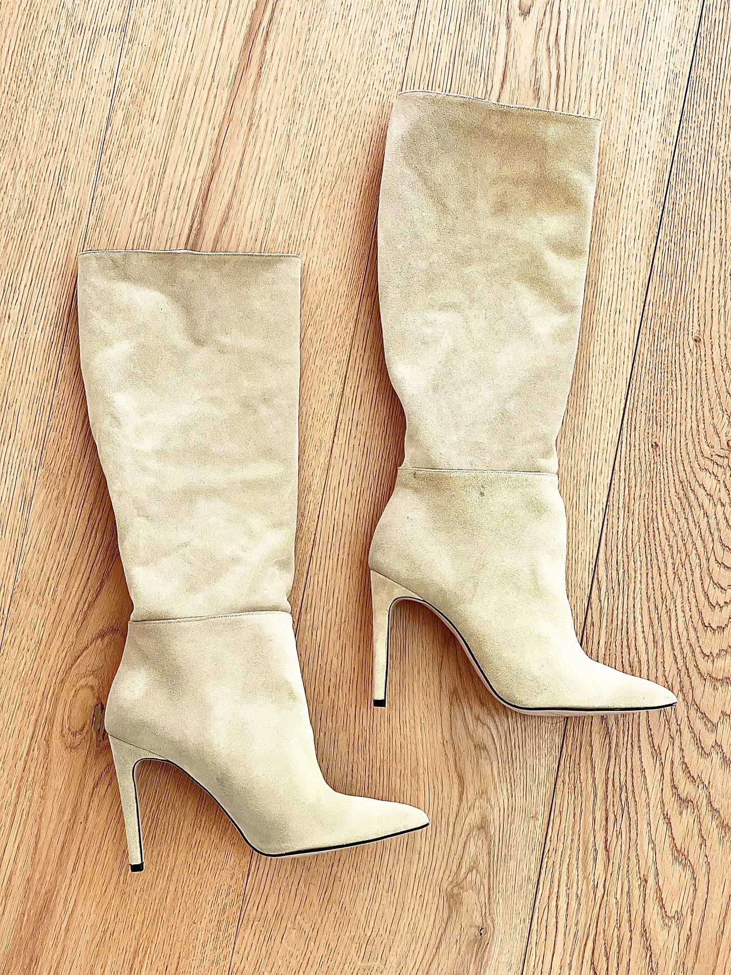 MAYA BEIGE SKINN