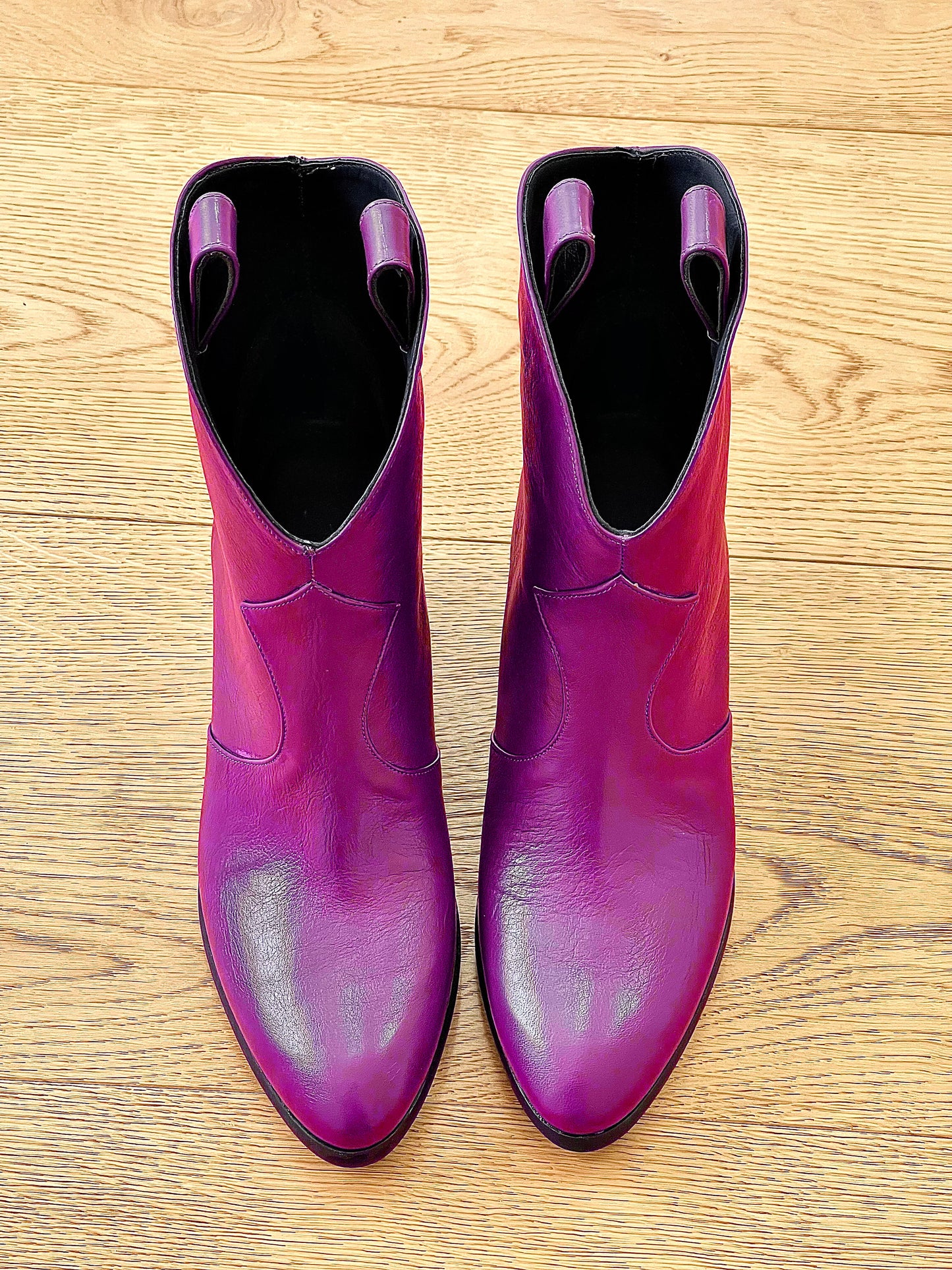 DAKOTA 紫红色皮革