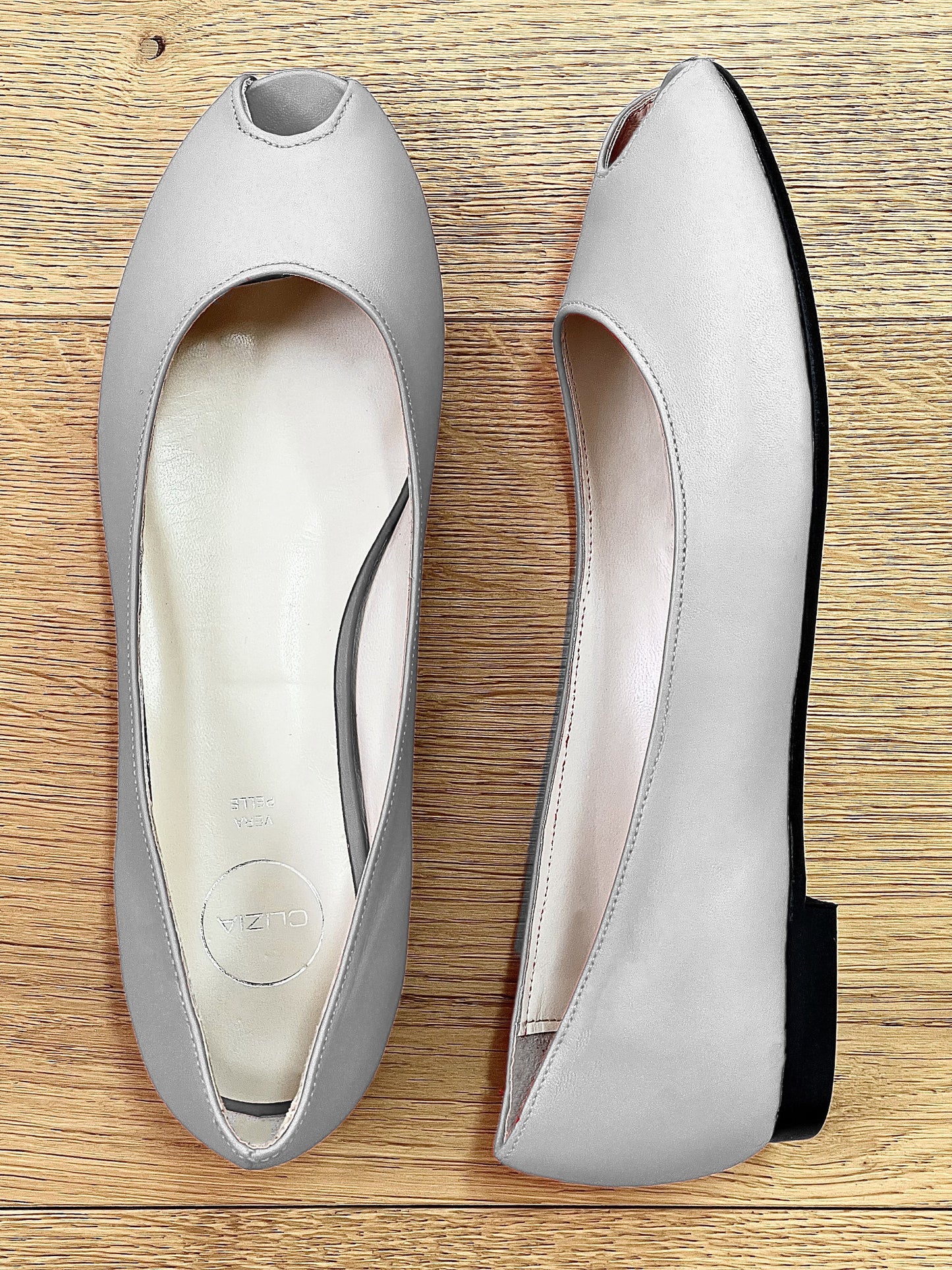 ATLAS 冰蓝皮革