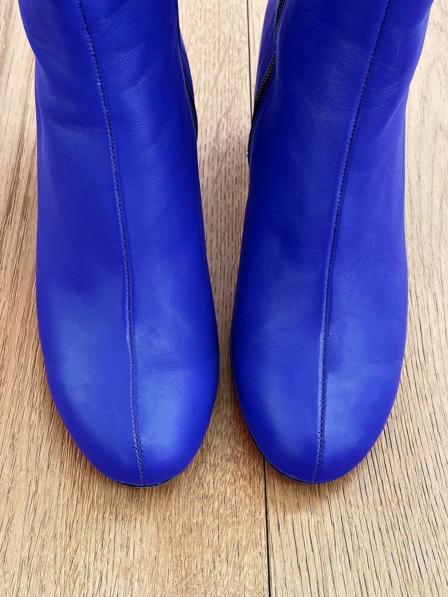 维也纳 蓝色皮革