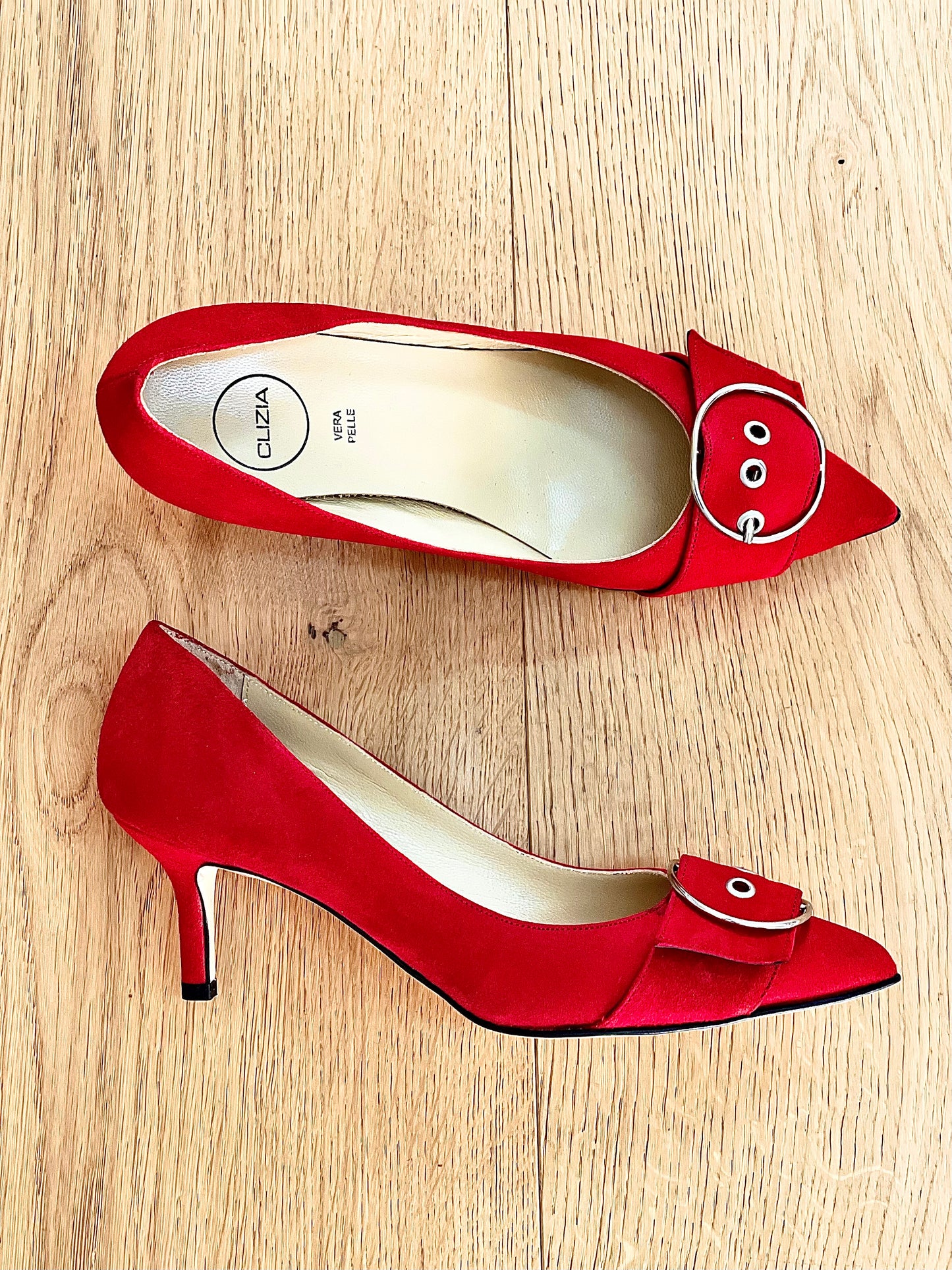 BONNIE 红色麂皮