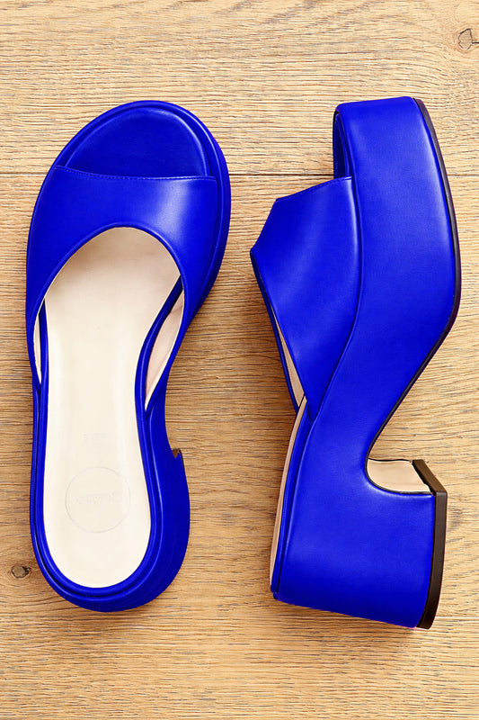 JACKIE PELLE BLUETTE