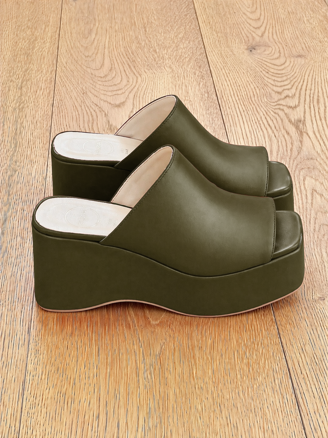NIKO PELLE KAKI