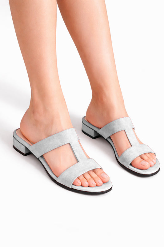 LARA CAMOSCIO GHIACCIO