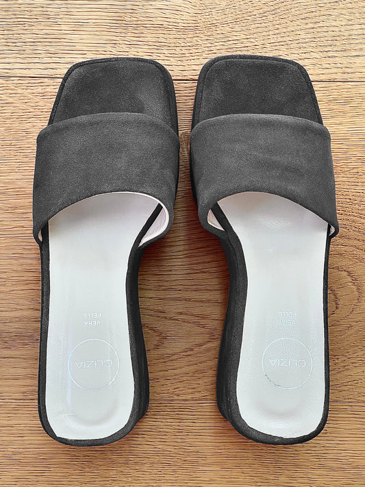CONNIE CAMOSCIO GRIGIO