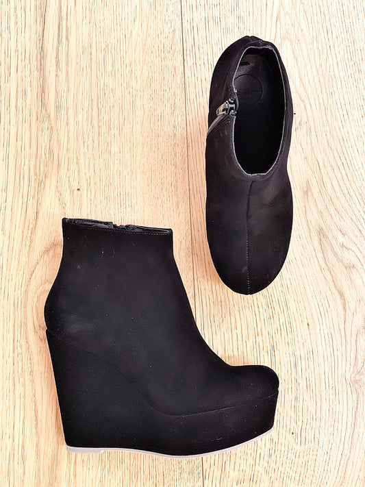 BOOT CAMOSCIO NERO